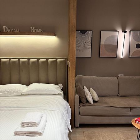 4Seasonsgea , Deluxe Studio , City Centre , Tirana Kültér fotó