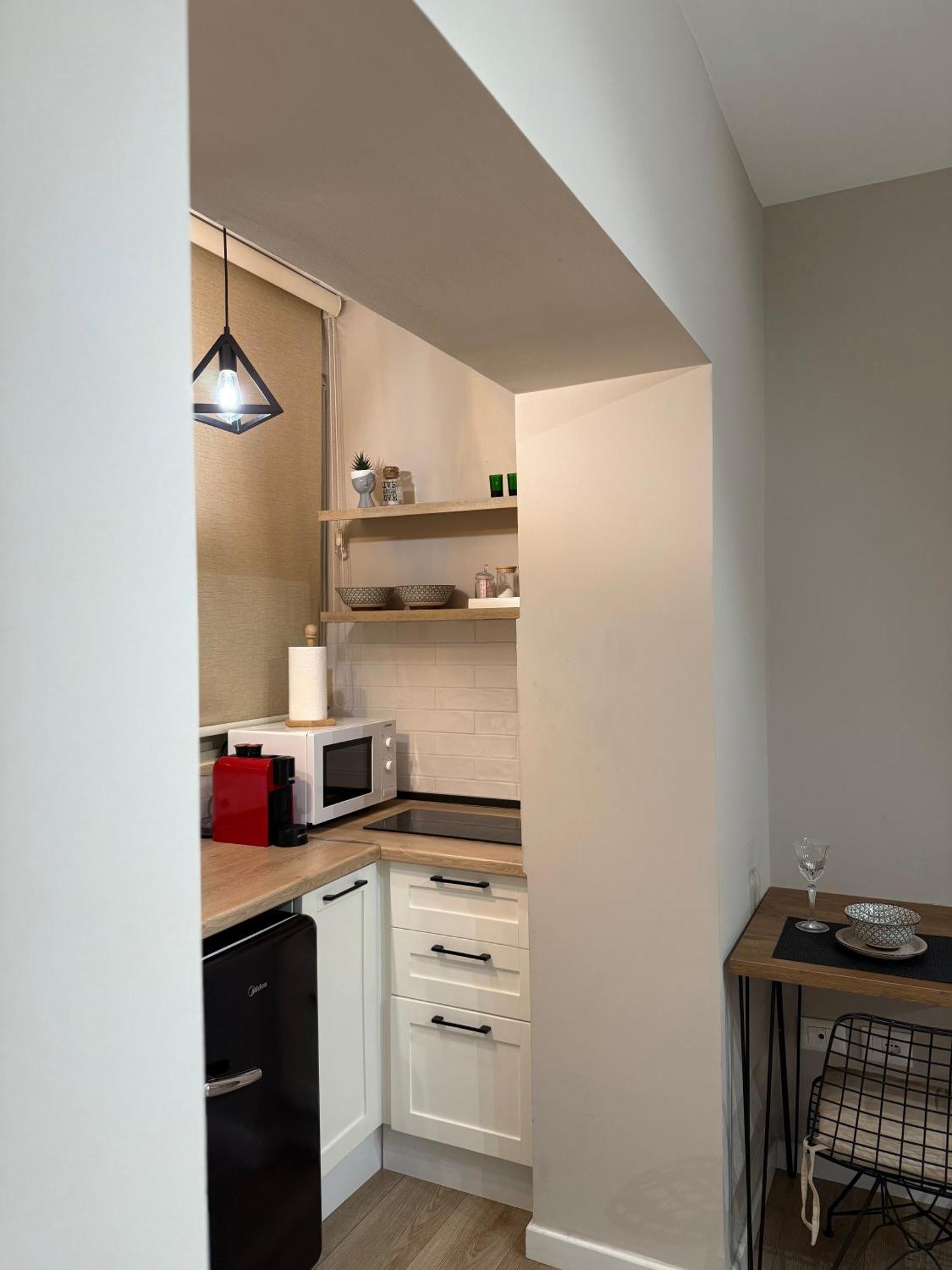 4Seasonsgea , Deluxe Studio , City Centre , Tirana Kültér fotó